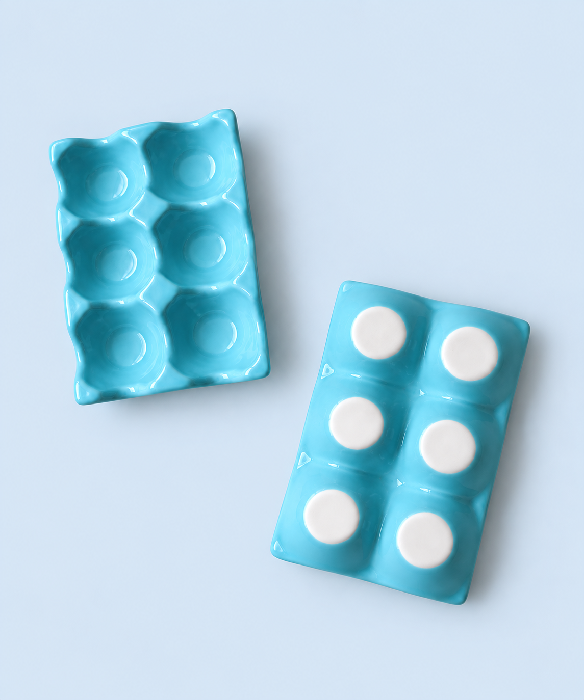 Blue glazed ceramic countertop egg tray